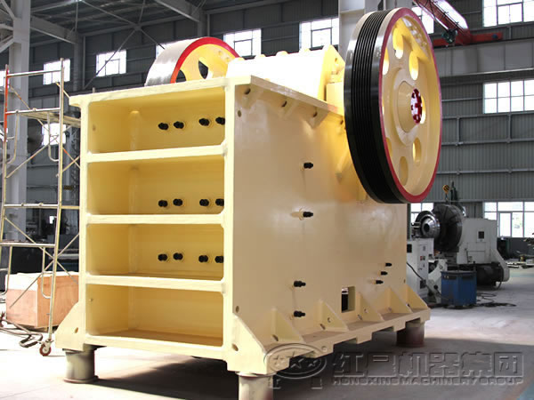 打石機(jī),顎式打石機(jī)，顎式破碎機(jī)